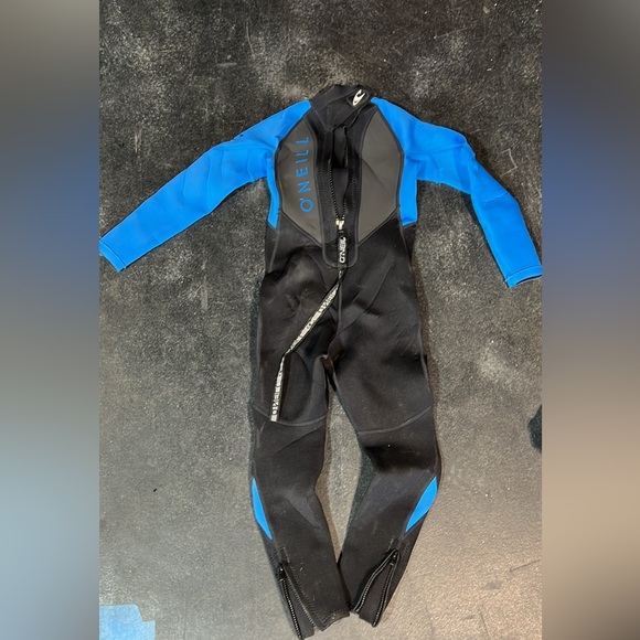 Kids WetSuit size 6 - Picture 3 of 4